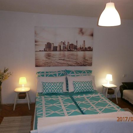 Apartments With A Parking Space Samobor, Prigorje - 12869 Δωμάτιο φωτογραφία