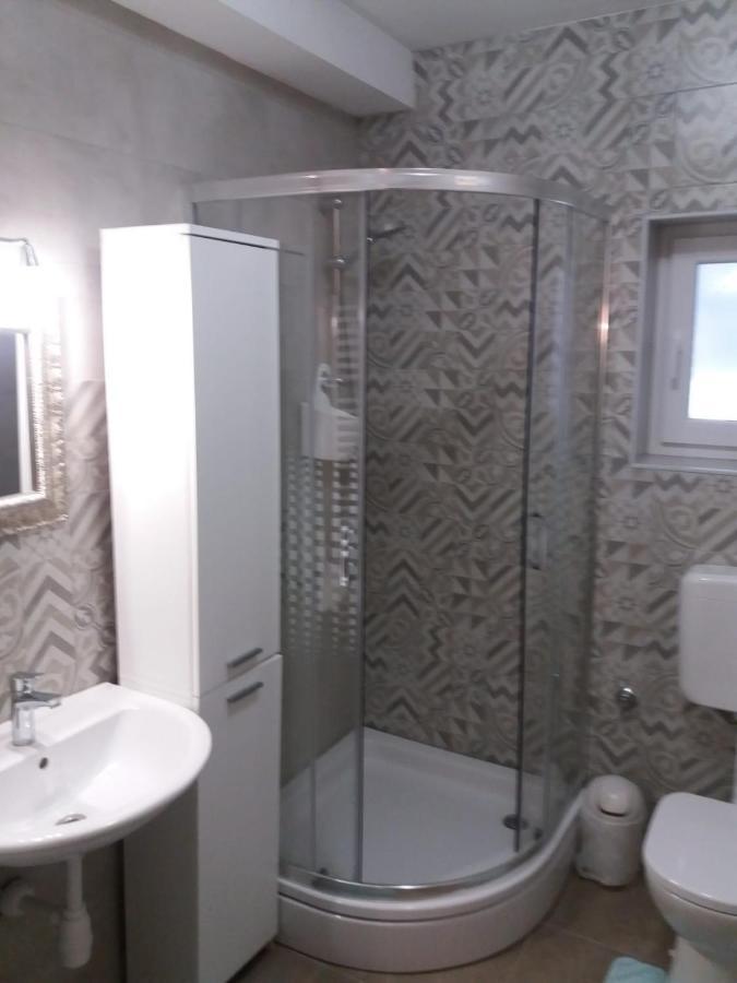 Apartments With A Parking Space Samobor, Prigorje - 12869 Εξωτερικό φωτογραφία